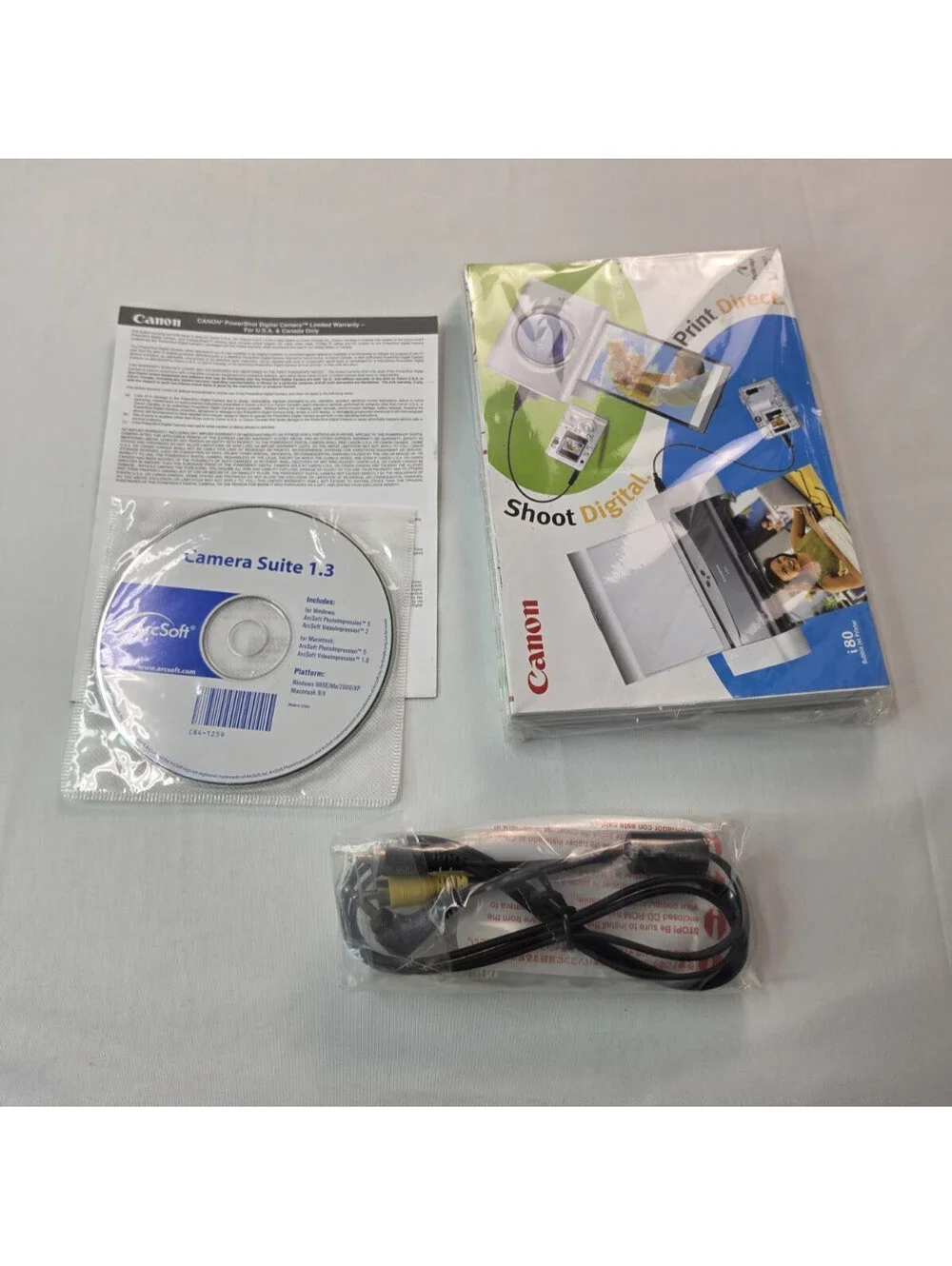 Canon PowerShot A400 PSA400 BKN Silver Black Compact Digital Camera With Box